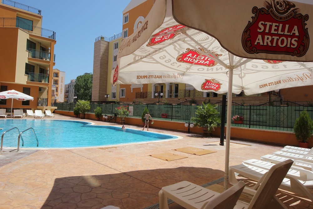 Menada Amadeus 3 Apartments