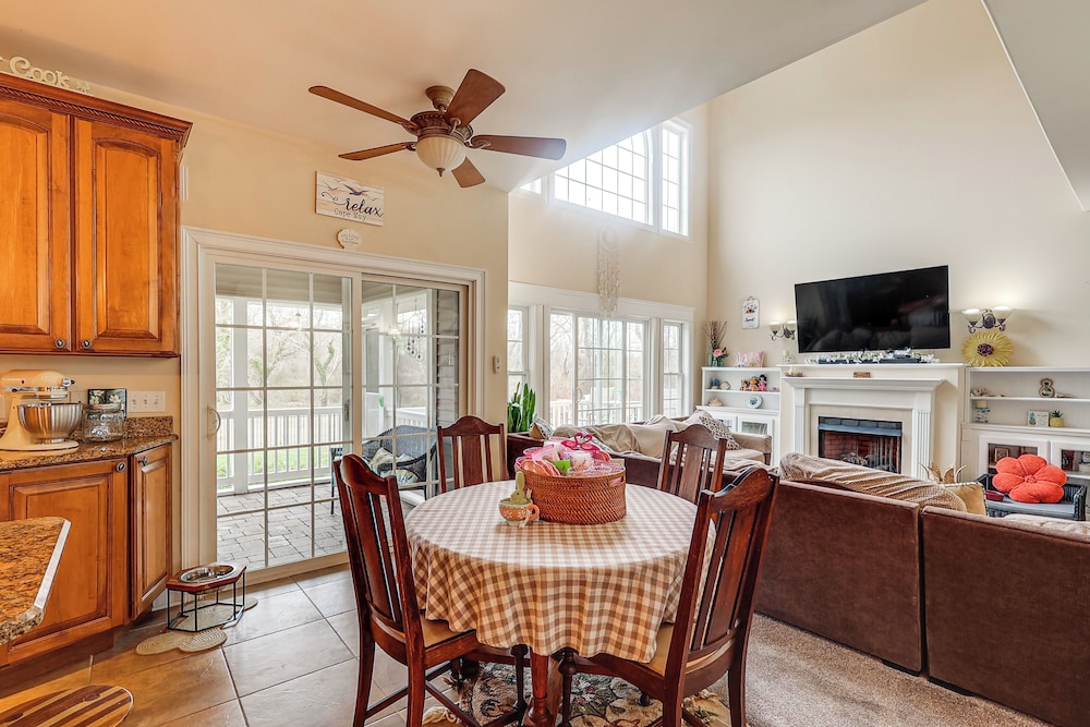 3 Mi to Shore: Spacious Gem w/ Yard in Cape May