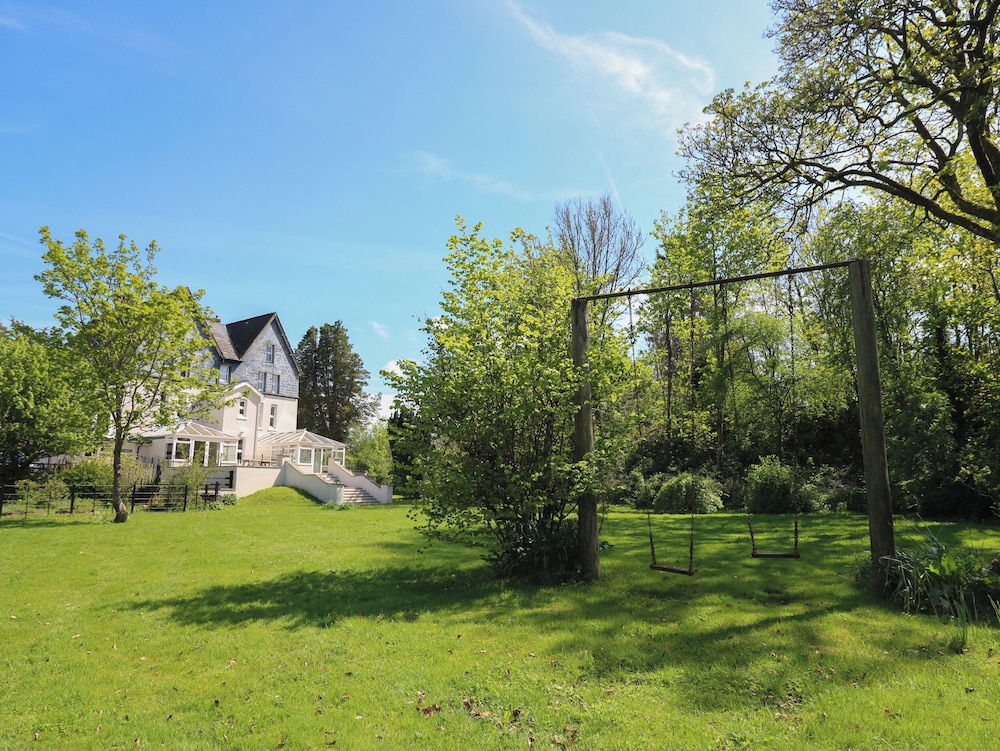 Serenity House, The Retreat