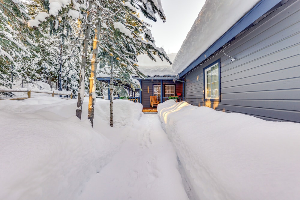11 Mi to Brundage Mountain Resort: Mccall Home!