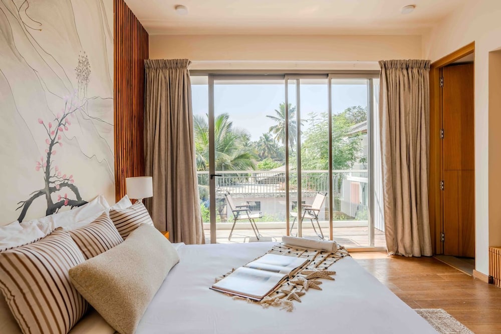 Villa Samurai - Japanese Villa w Pool North Goa