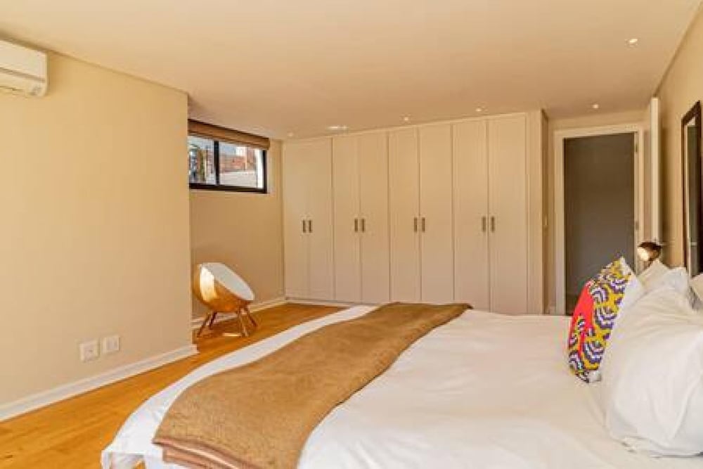 Large 3 Bedroom Apartment w Private Pool Casablanca