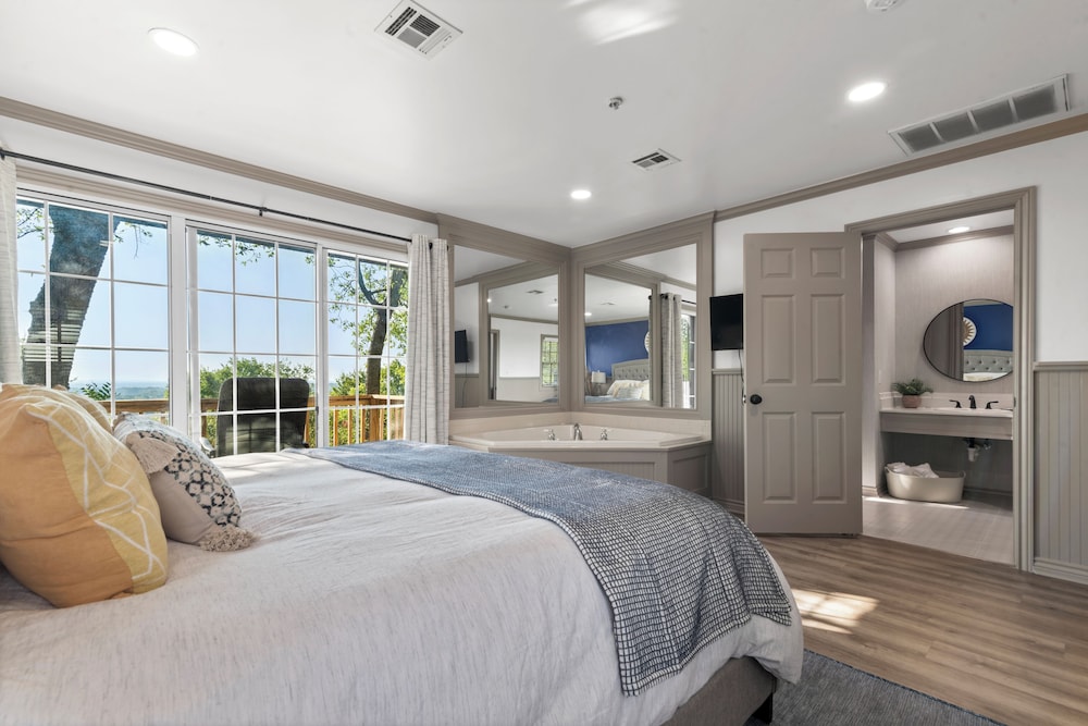 Jarrett Farm Resort