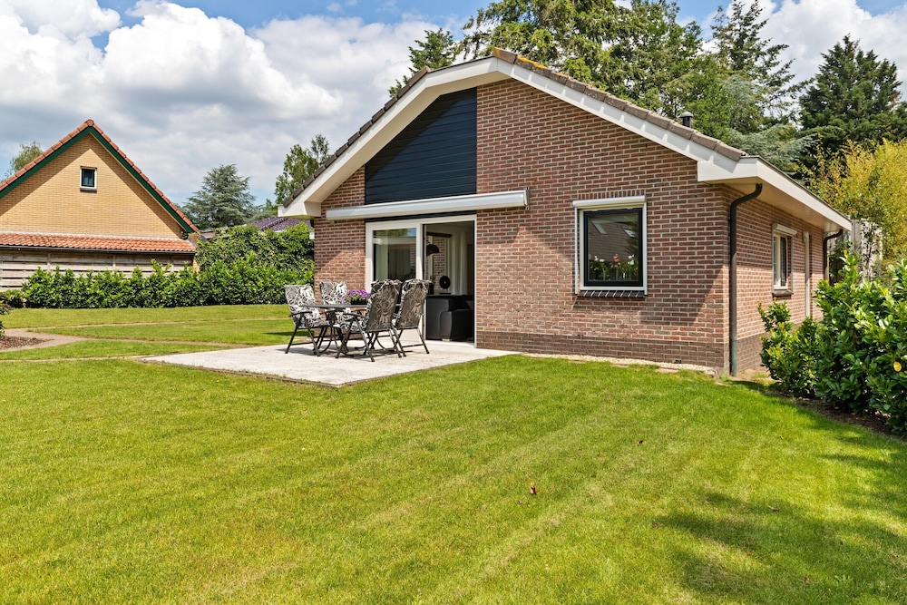 Holiday Home in Putten Near Veluwe Park view 5
