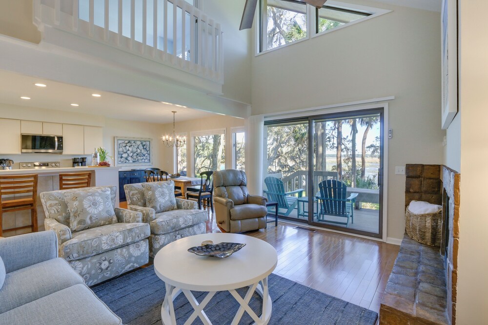Waterfront Home on Dataw Island: Golf & Amenities!