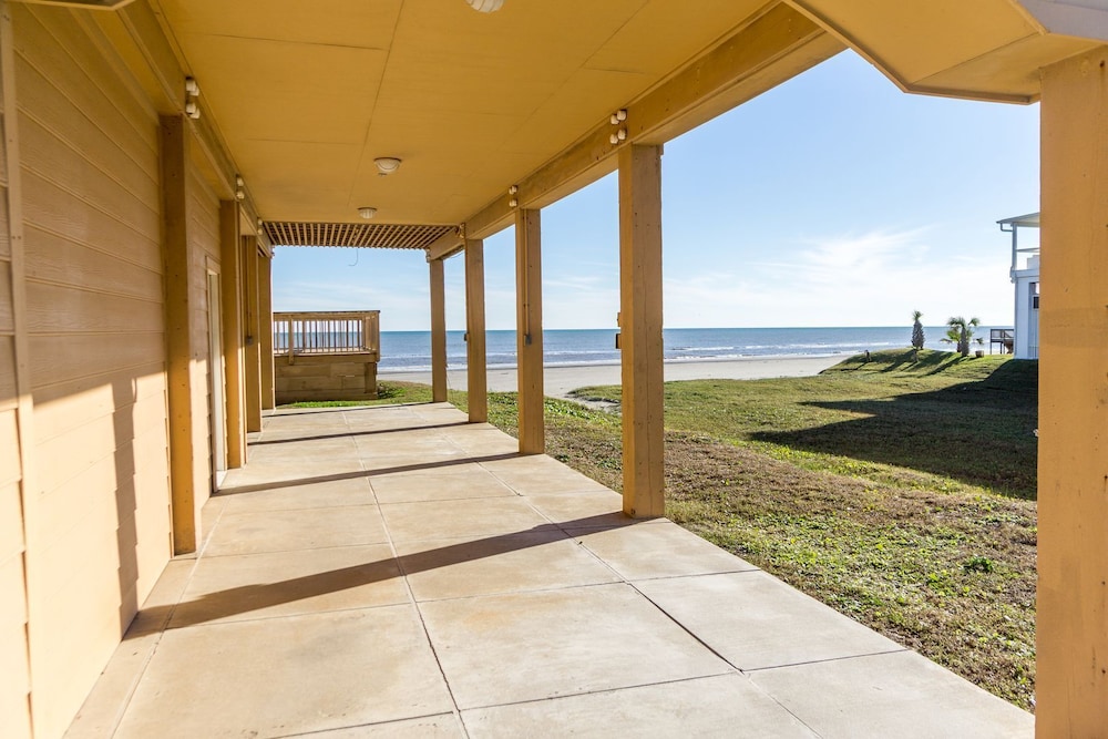 Paradise At Last by Ryson Vacation Rentals