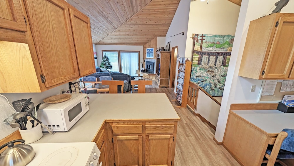 Coyote 7 3 Bedroom Home