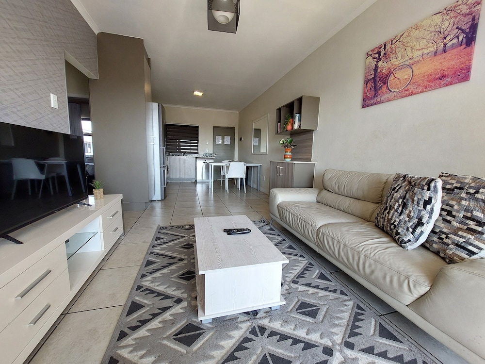 Zwelakho Luxury  furnished apartments view 2