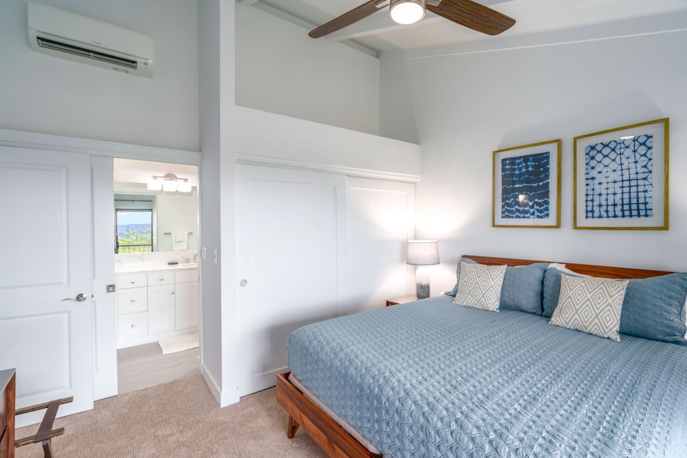 Wailea Ekolu 310 - Molokini to West Maui Ocean View, Modern Renovation, Split AC