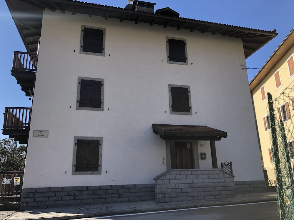 062 Ampio Trilocale Carisolo