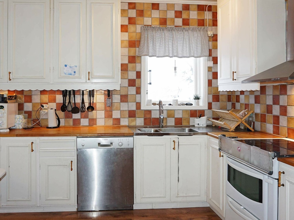 6 Person Holiday Home in Vara view 5