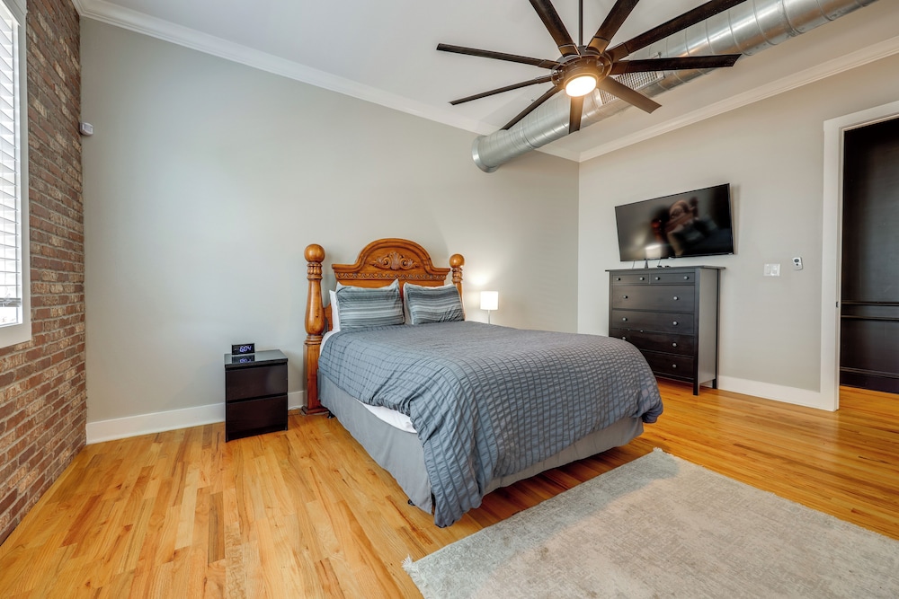 2 Mi to Dtwn San Marcos: Spacious Home w/ Yard!
