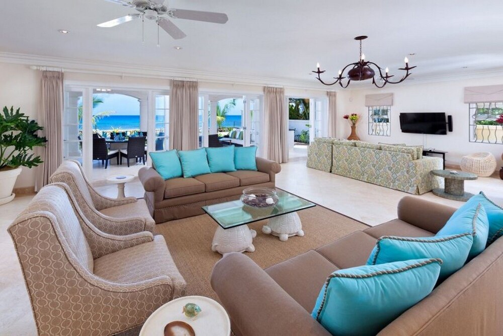 Still Fathoms 5 Bedroom Villa