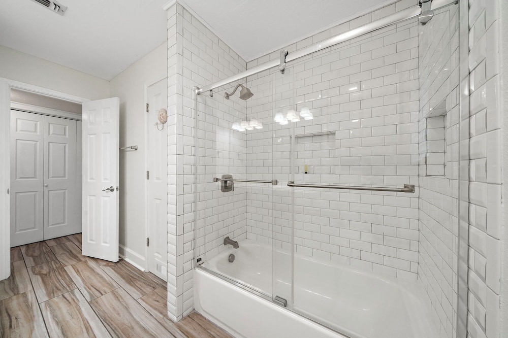 Ocean View by Ryson Vacation Rentals