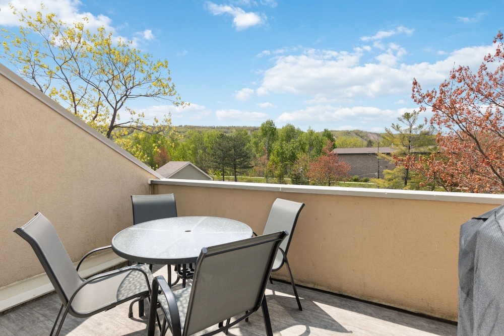 Wintergreen Condos