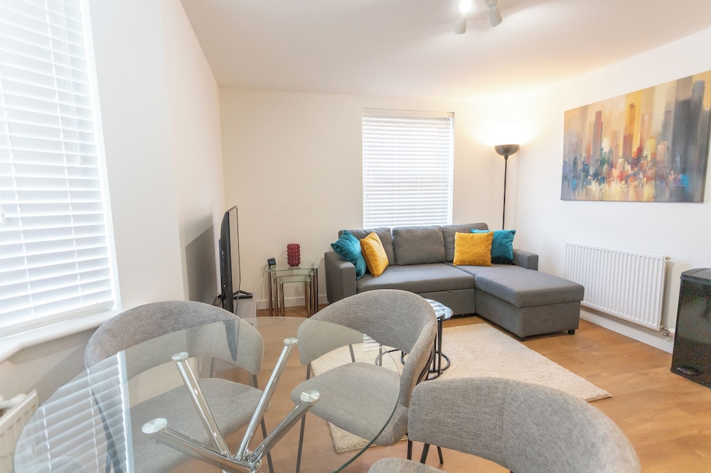 Bedford Meadows