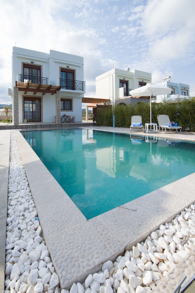 Petra Villas