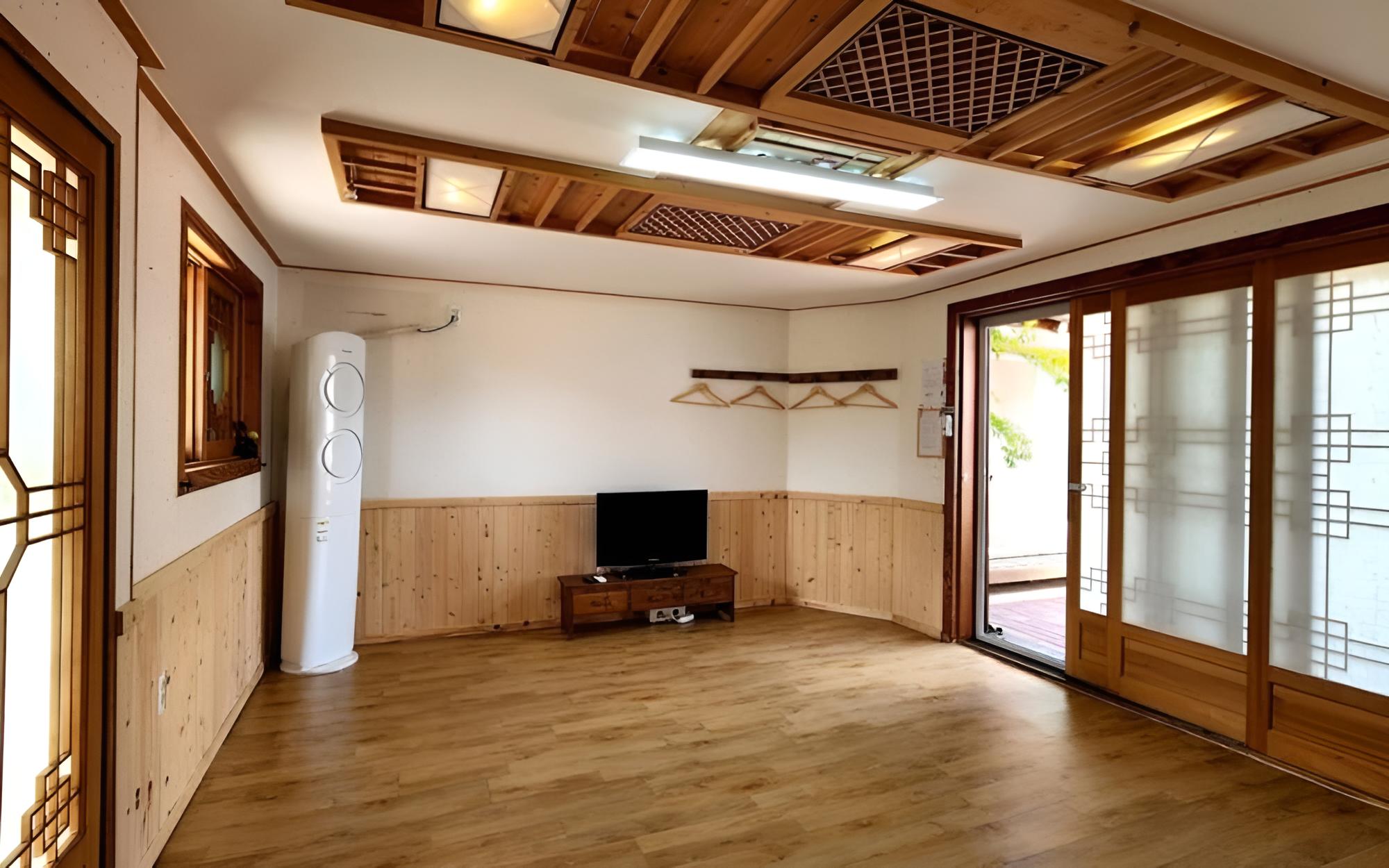 Jeonju Hanok Tobagi Pension view 5