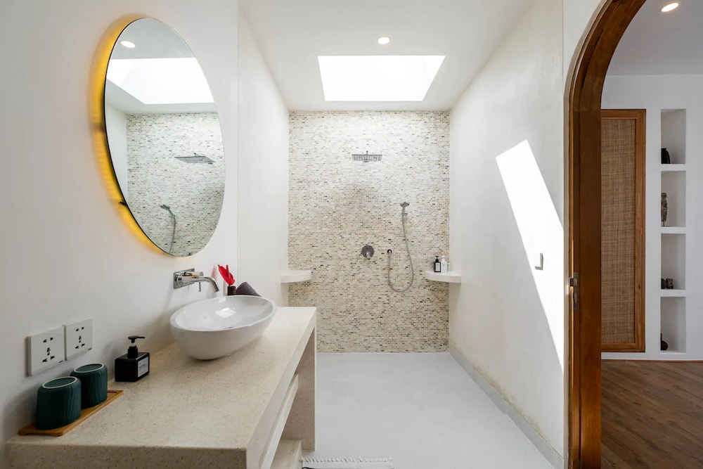 Villa Barsa by Alfred in Bali - Brand New Luxury 3BR Villa Near Bingin Beach