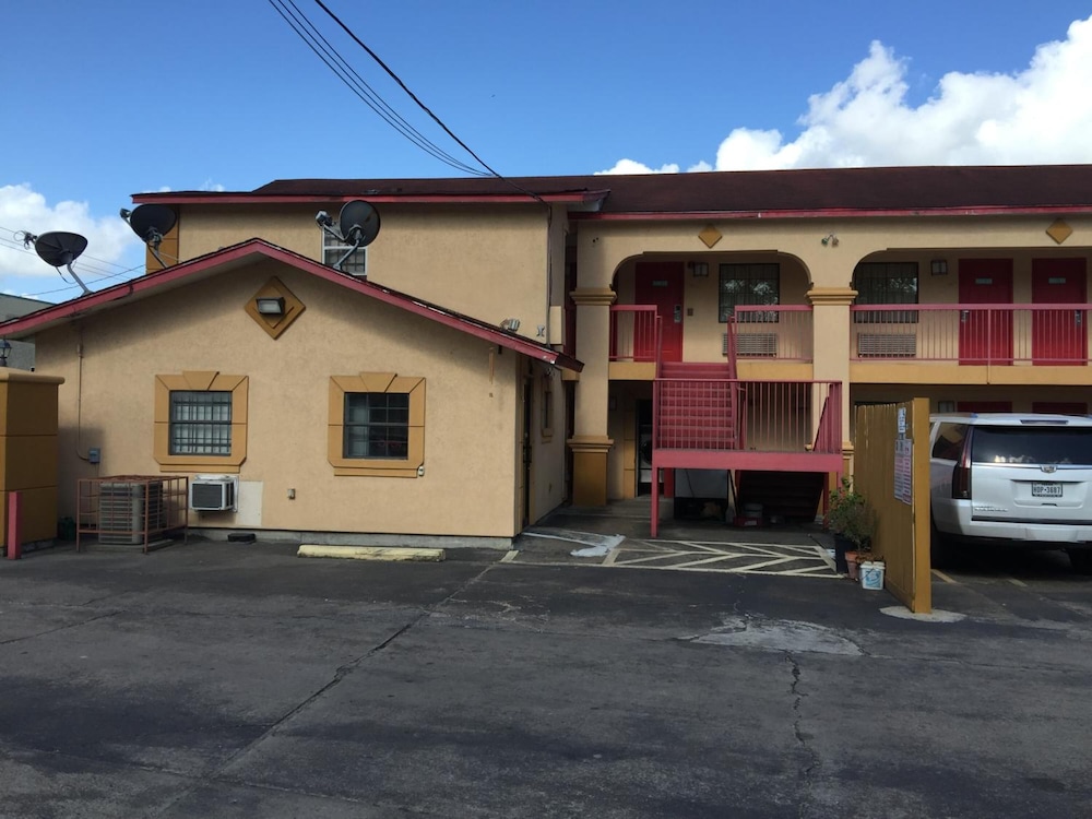 Regency Inn and Suites view 2