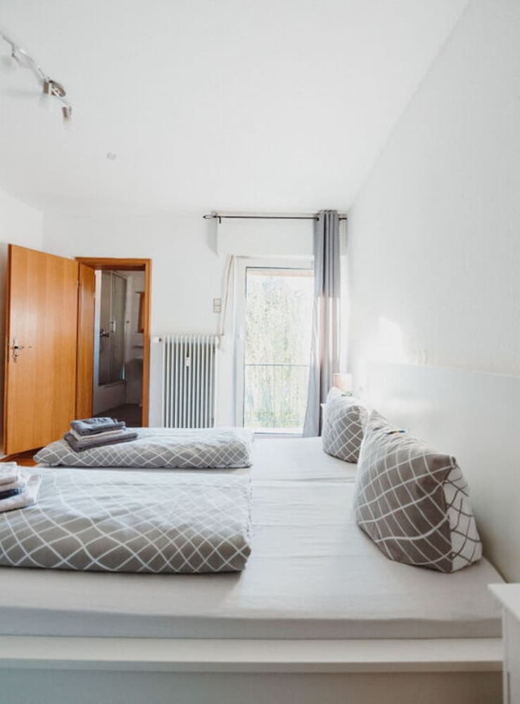 Sterkrade 2 Comfortable Holiday Residence
