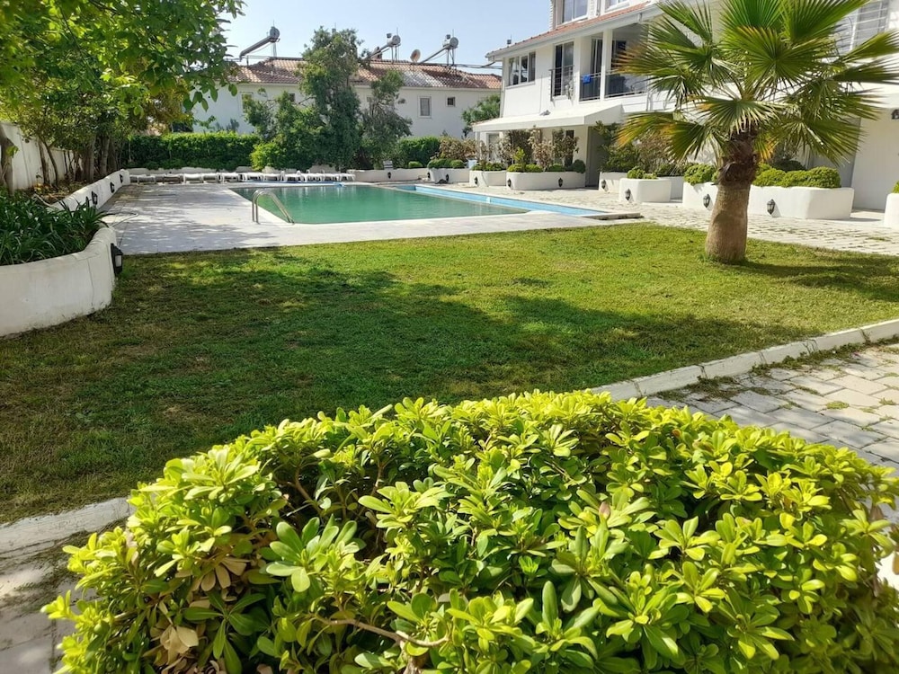 Home Sweet Home view 3