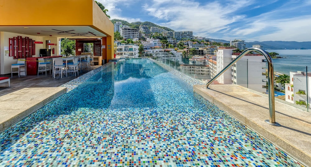 V166 106 in Jalisco With 1 Bedrooms and 1 Bathrooms