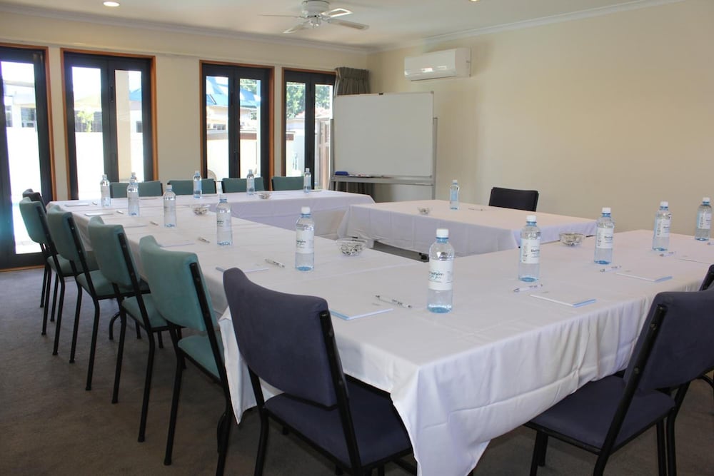 meeting & event spaces