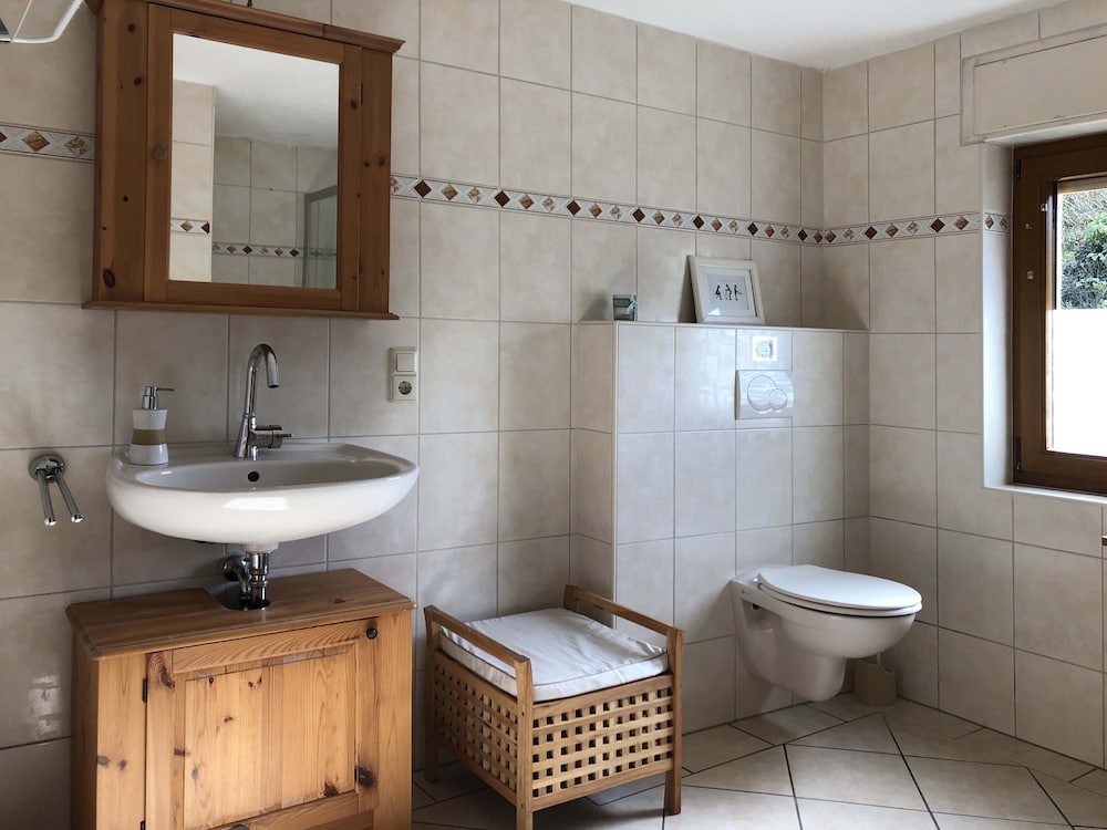 Naturkräutergarten en Kleinich — bathroom