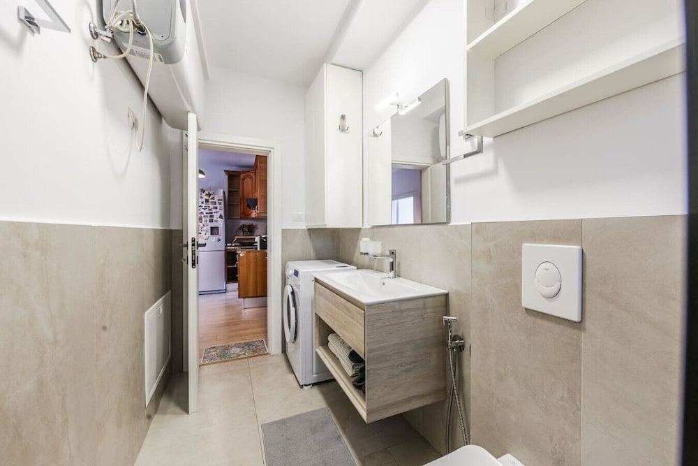 Spacious Stay in the Heart of Tirana