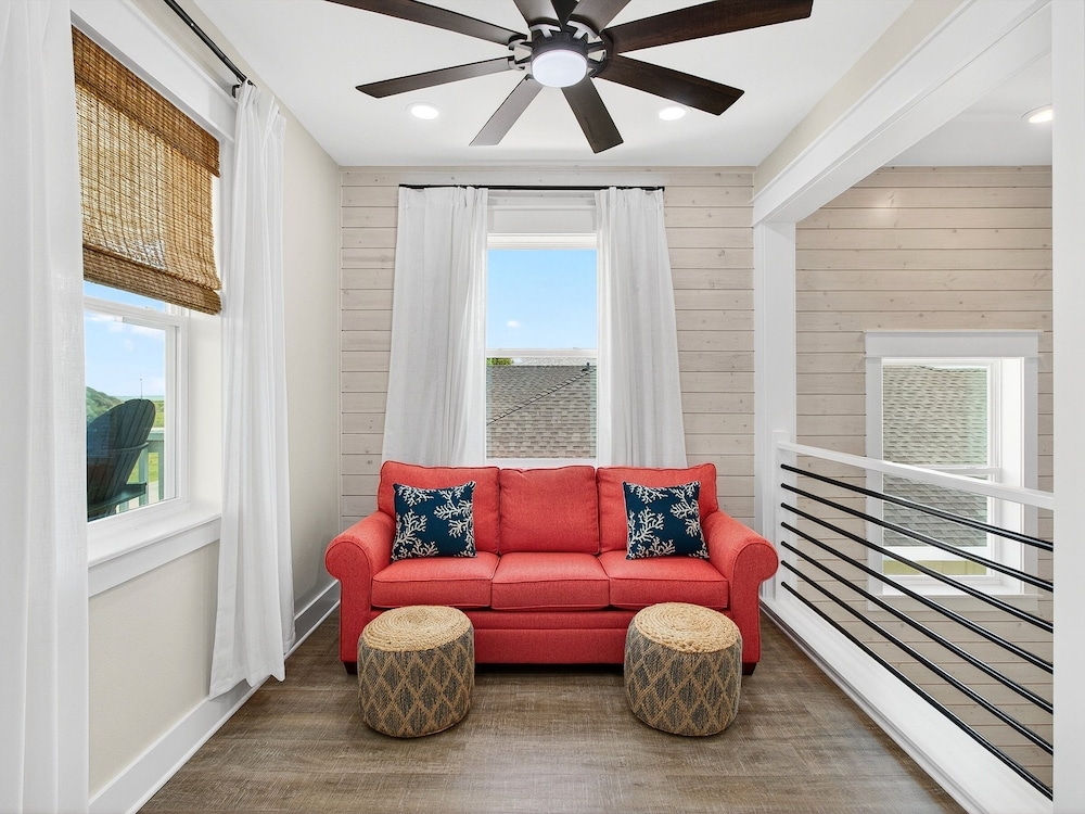 Coastal Retreat 3 Bedroom Home