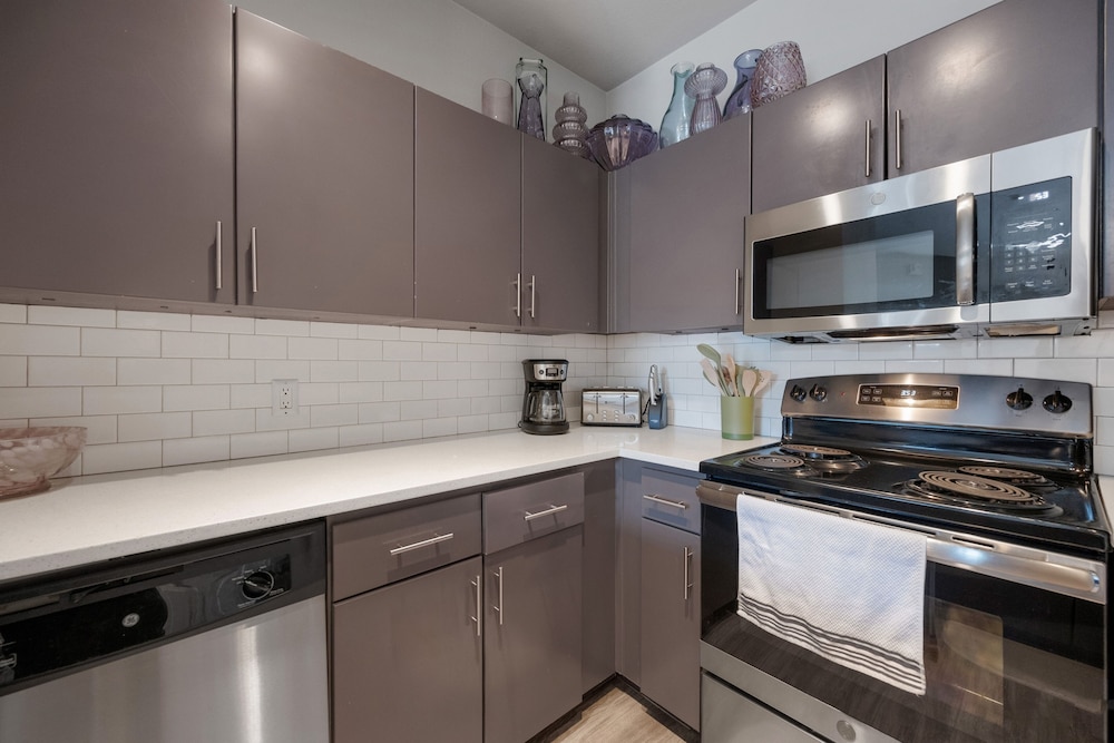 Central Relaxing 1br Phoenix Retreat Near Airport 1 Bedroom Apts