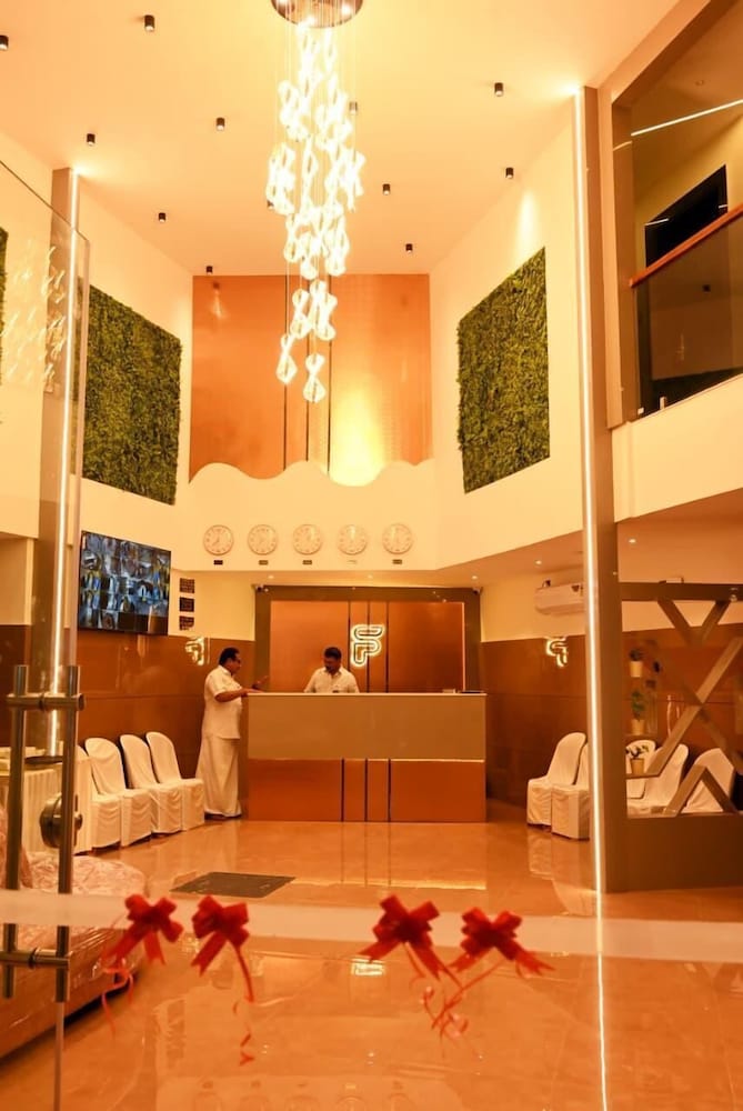 HOTEL SOUTH FOREST