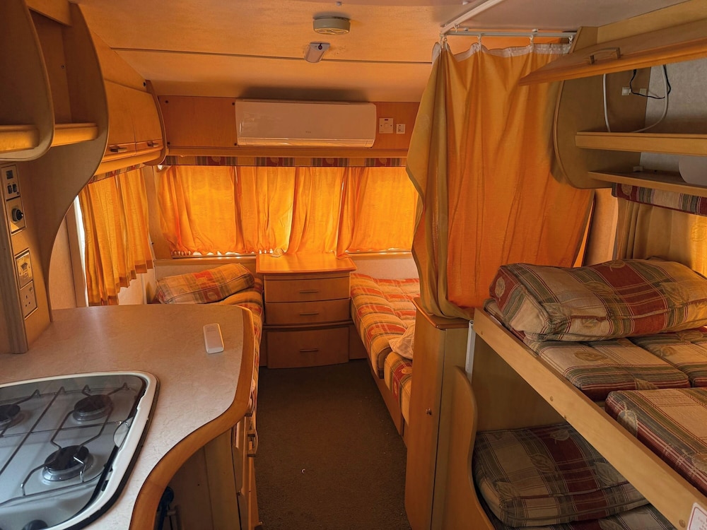 Villa D'Acqua Homestay
