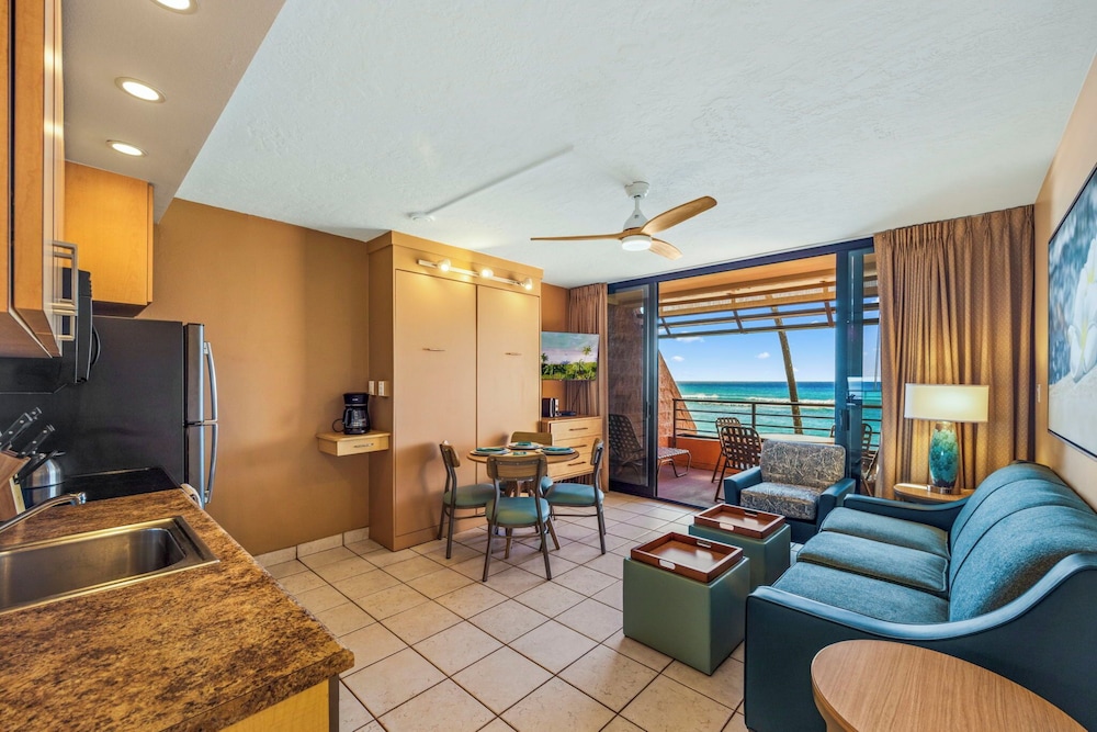 Kuleana Club - 412