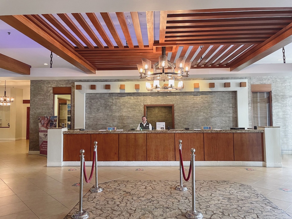 Embassy Suites by Hilton Dorado del Mar Beach Resort view 2