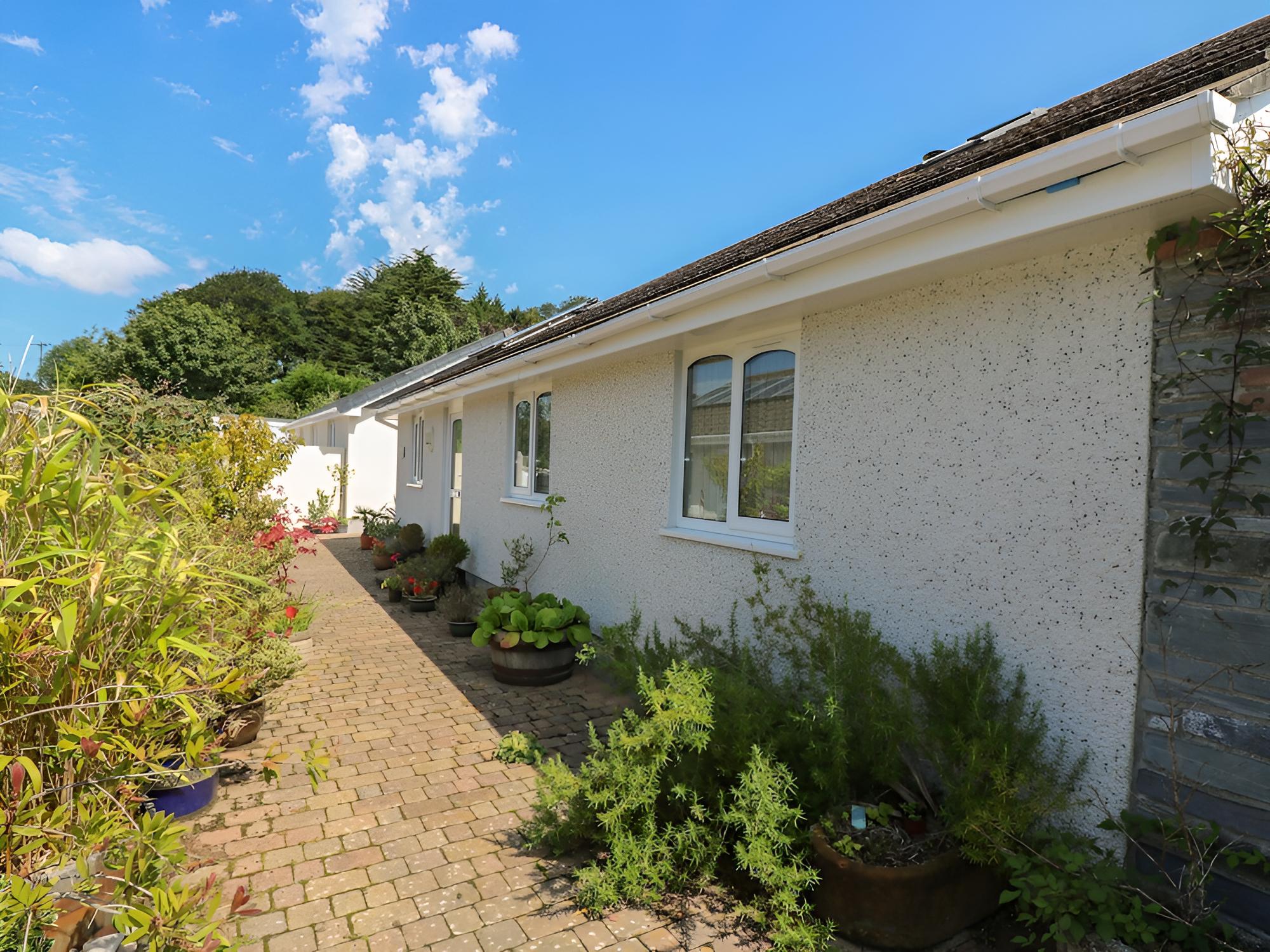 St Austell Vacations - Suntrap Hideaway - Property Image 1