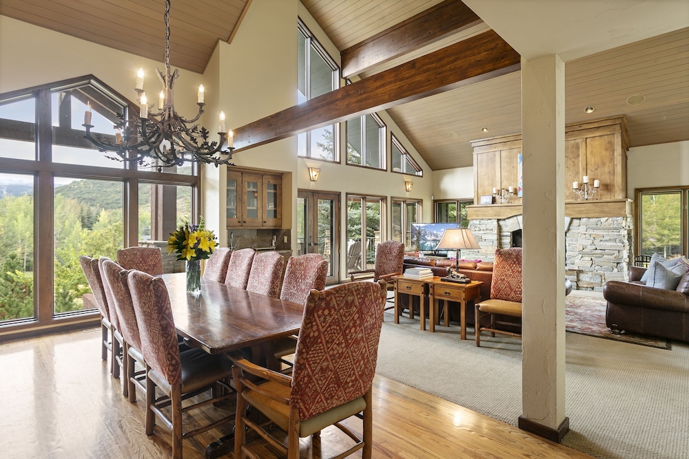 Upper Telemark Drive Home at Deer Valley Resort - 7 Bedroom Home with Hot Tub #2960 7 Home