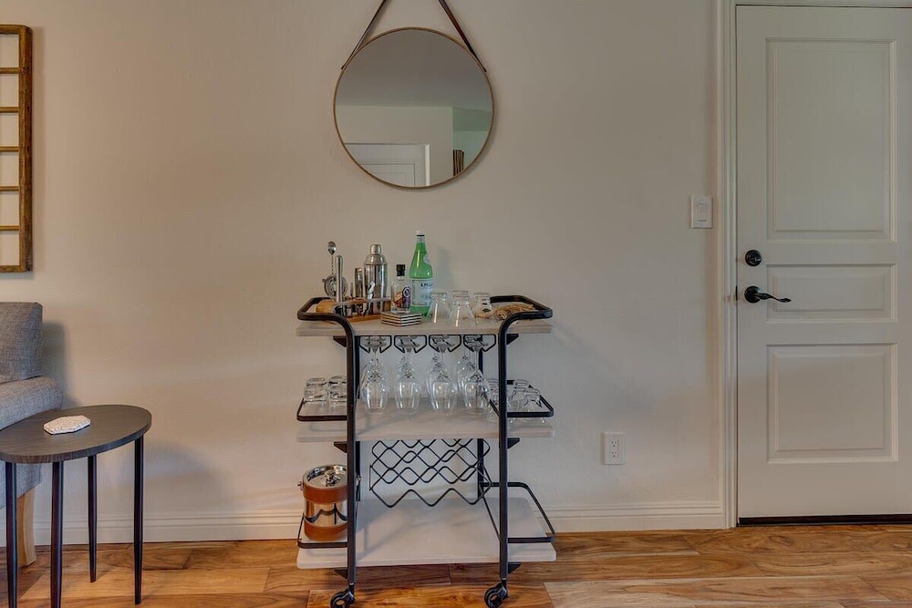 @ Marbella Lane - Eccentric 4BR Modern Ranch Home