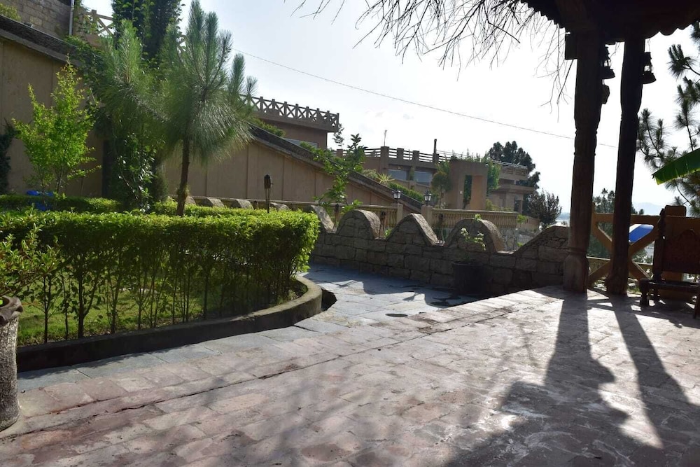 Ali Country Club and Resort