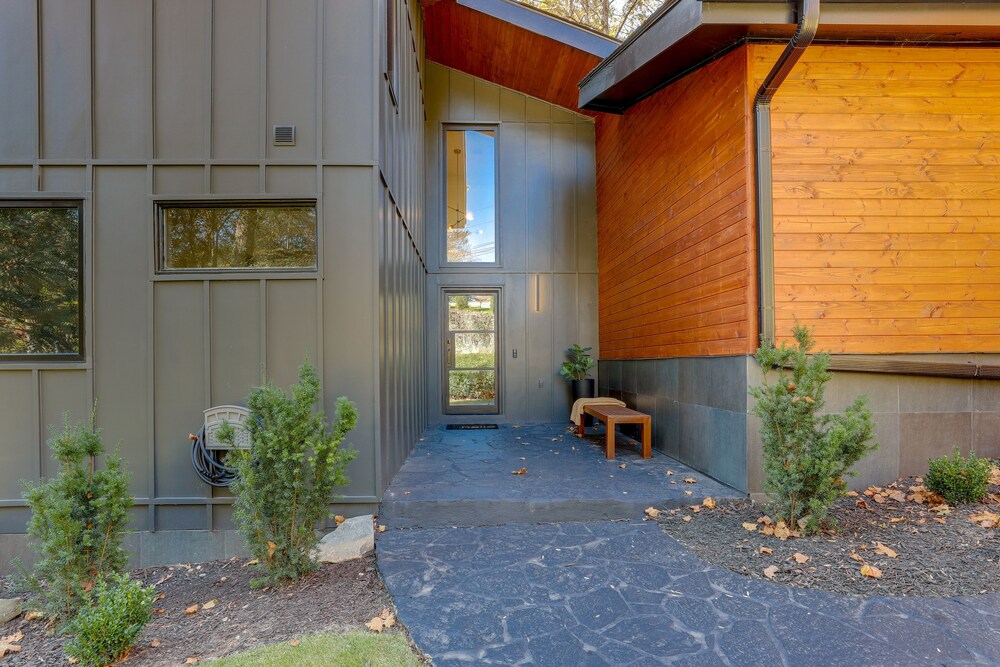 Mid-century Modern Luxe Retreat w/ Hot Tub & Decks view 5