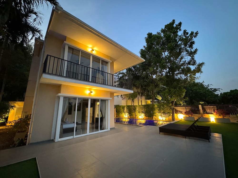Luxury with Ocean Views&Private Rooftop