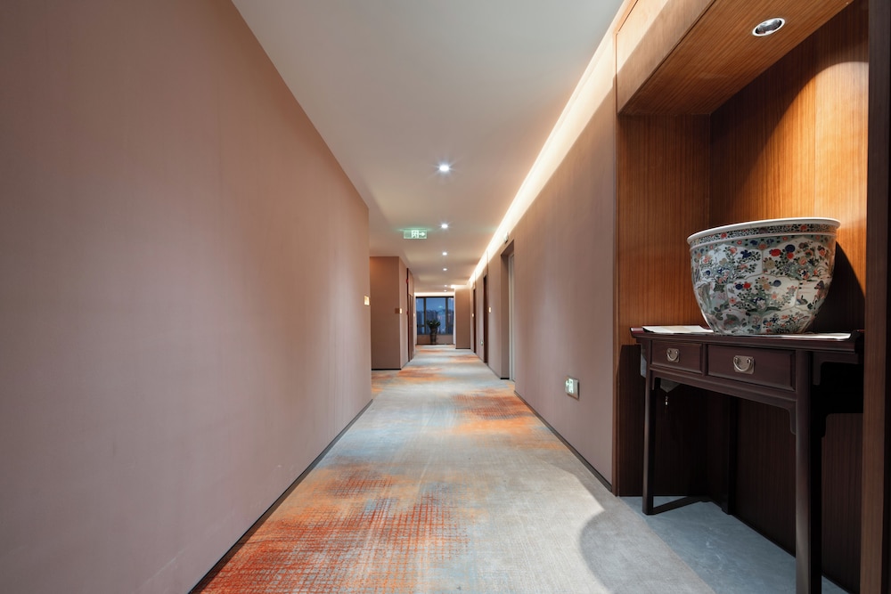 One Gem Hotel