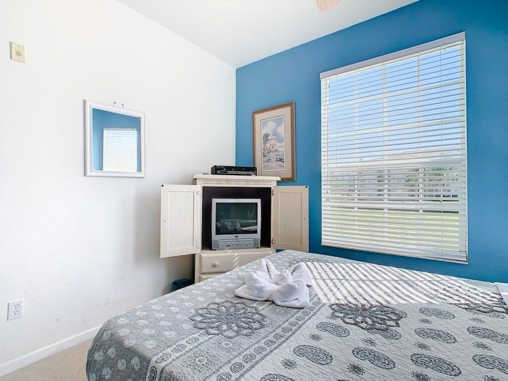 Spacious 3br Condo Near Disney W/ Resort Amenities 3 Bedroom Condo