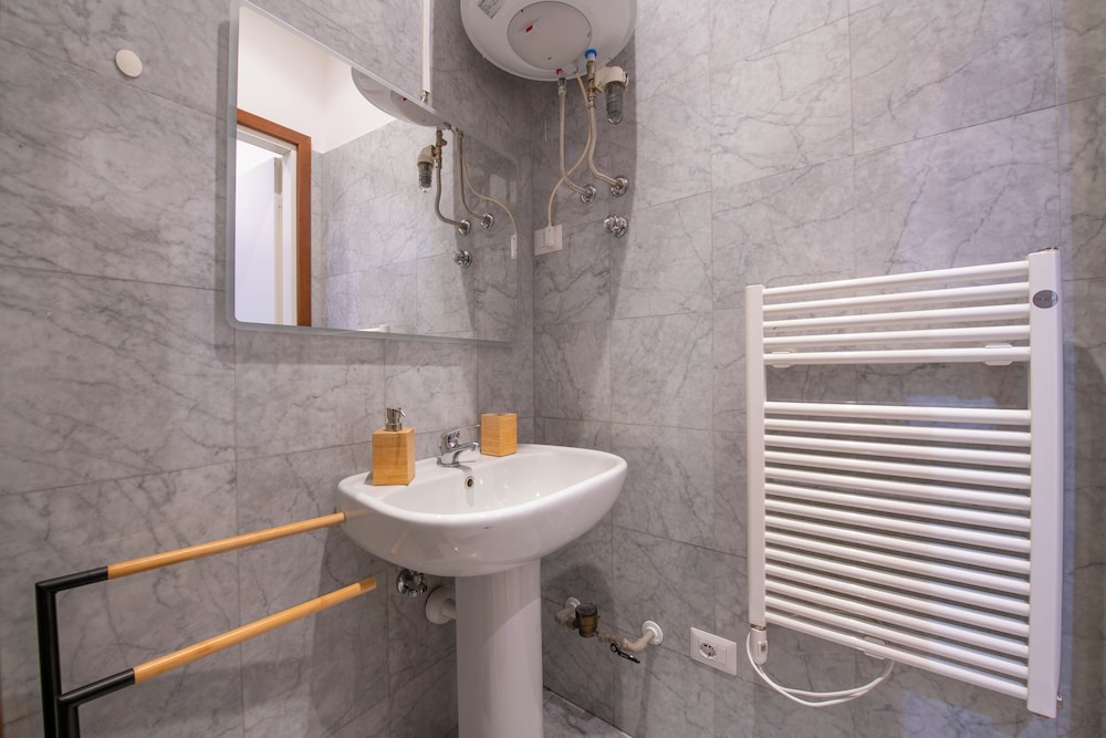 You & Me Corporation Home Verona Centro