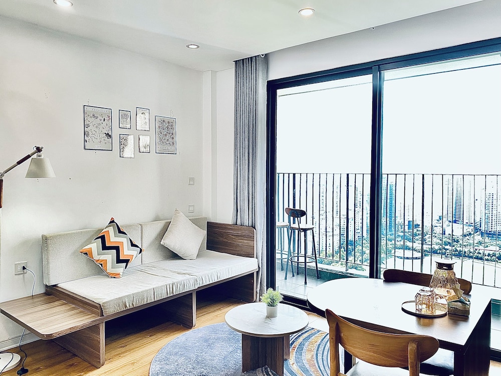 Vinhome D'capitale Service Apartment - Mikage Housing