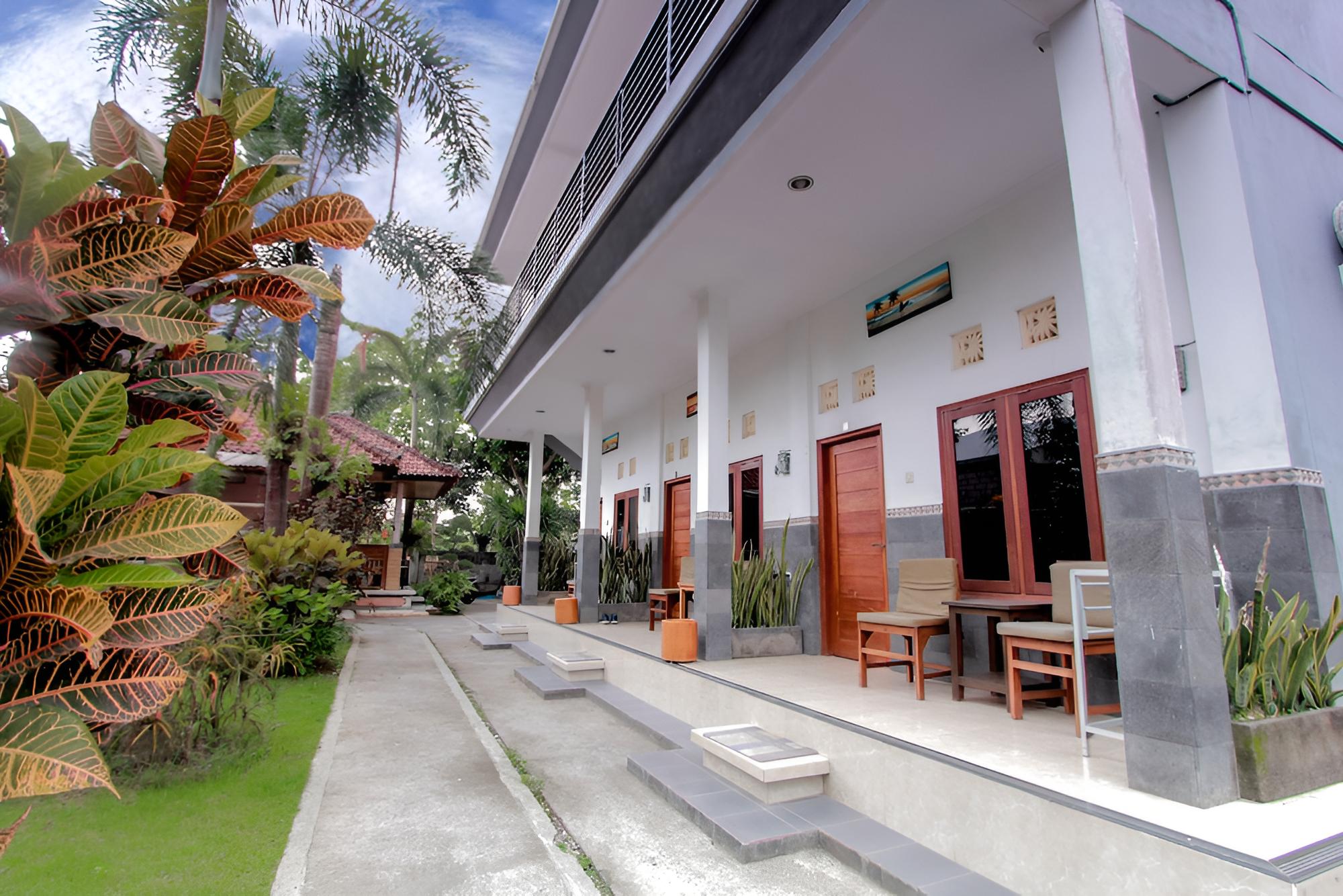 Murna's Guesthouse Bali view 4