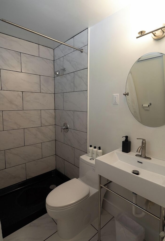 The Lagrange Inn  Extended Stay - Property Image 8