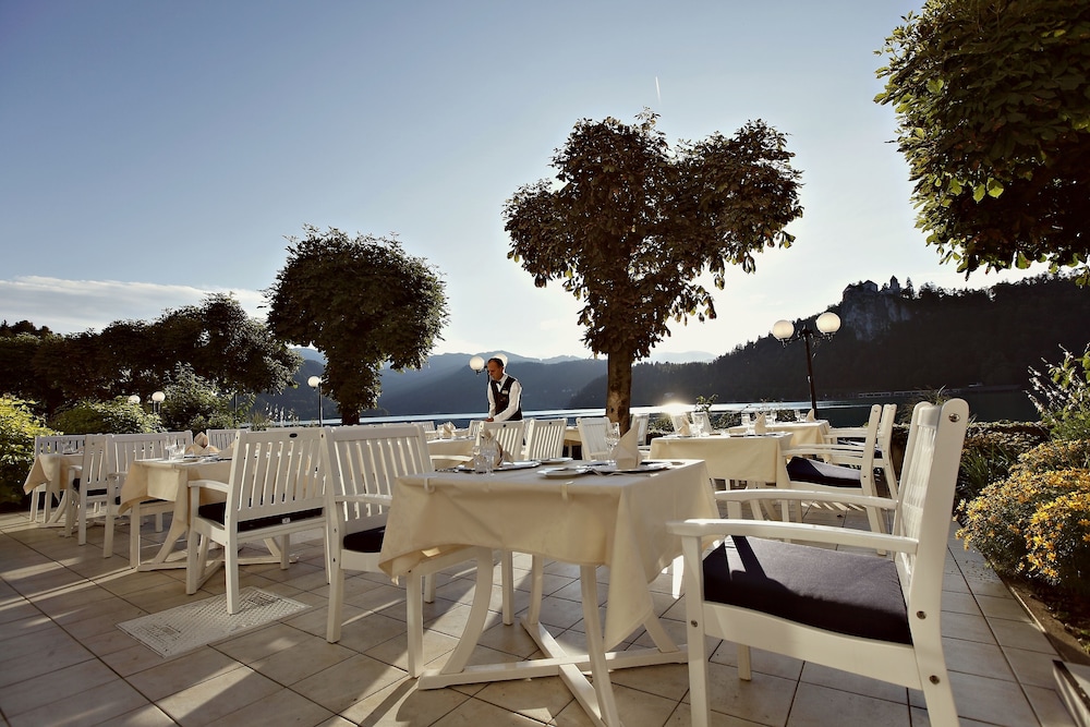 Bled Vacations - Grand Hotel Toplice - Property Image 3