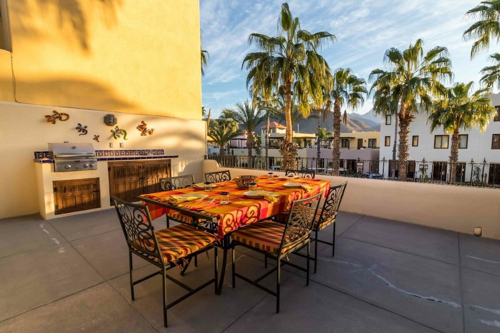 Casa Corazon FN 164 2 BR by Casago view 3